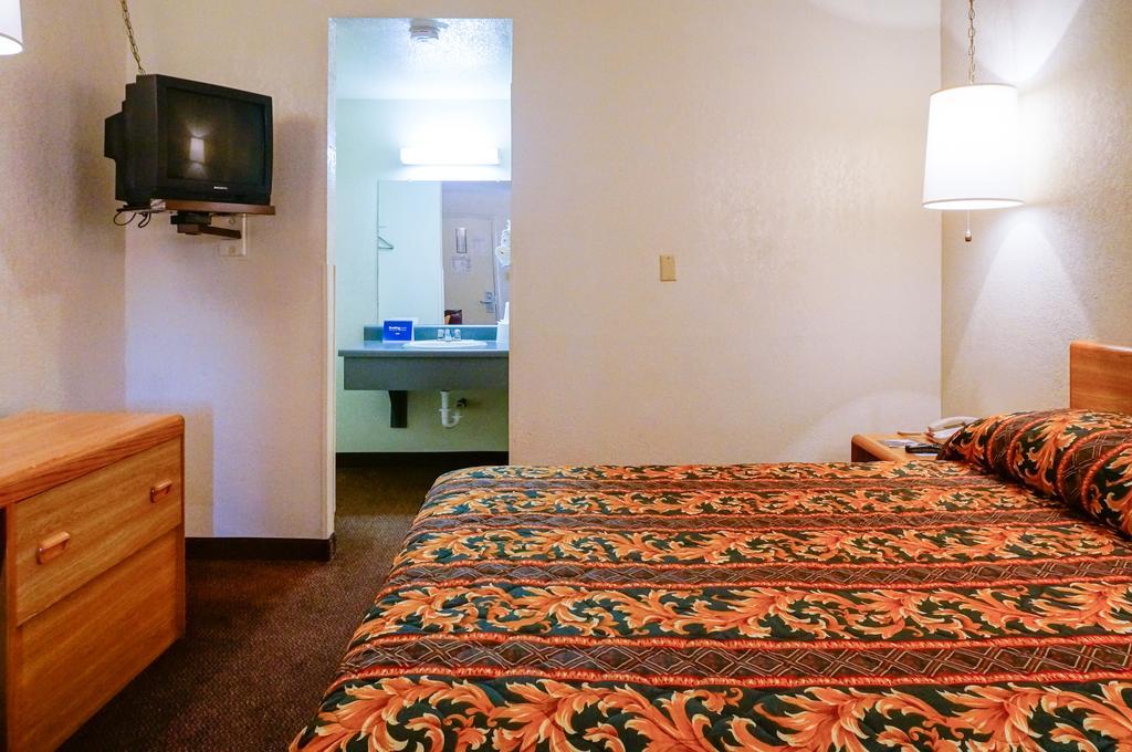 Ez 8 Motel San Jose II Quarto foto